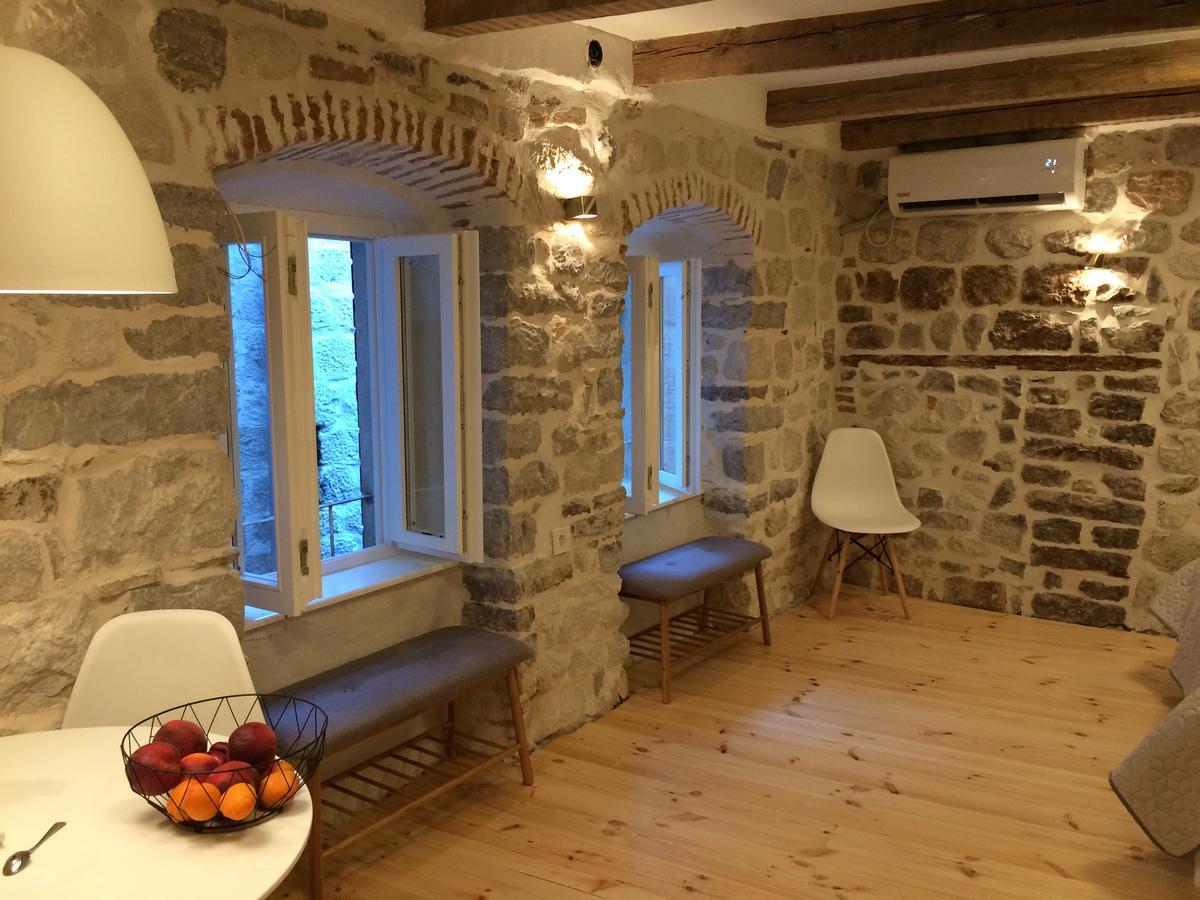 Апартаменты Chic & Stylish With Seaview-Terrace - Kotor Indah Экстерьер фото